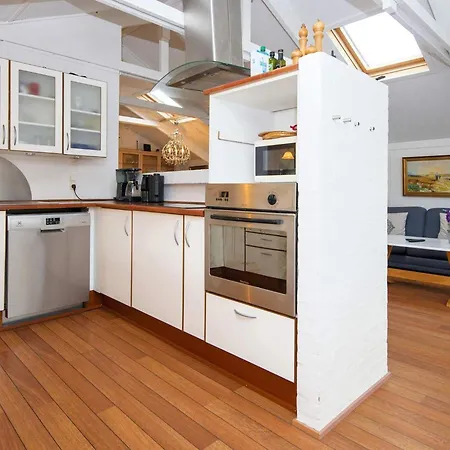 Feriehus 6 Person In R Nde Rønde