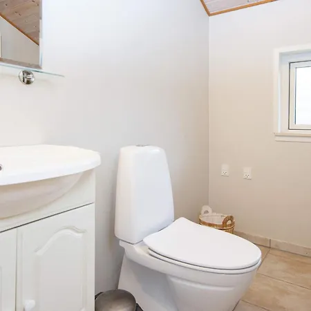 Holiday home 6 Person In Ronde-by Traum *